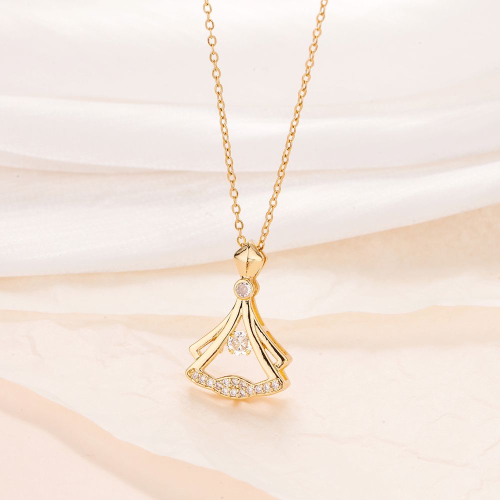 Gold plated fan necklace