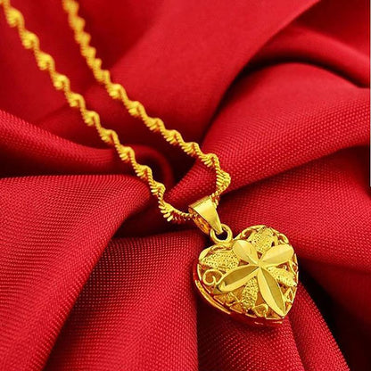 Gold Heart Shape Pendant Necklace